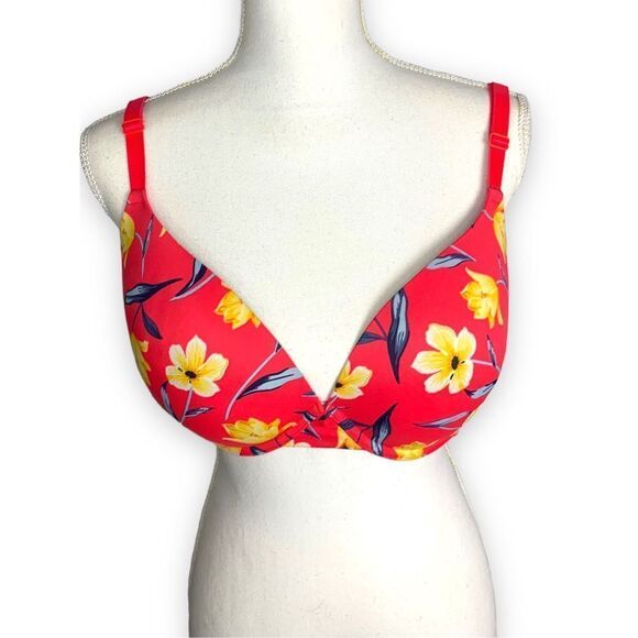 VS Pink Wear Everywhere Push Up 36D - Picture 1 of 6